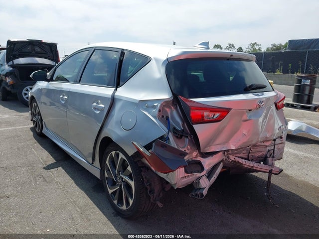 Toyota COROLLA IM 2018 JTNKARJE0JJ555753 Image 3