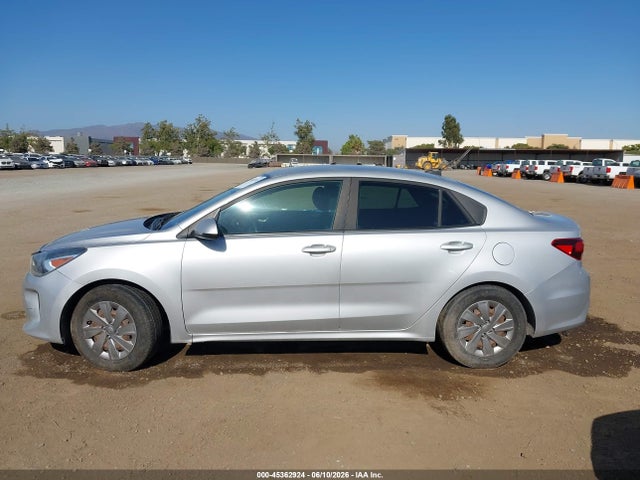 3KPA24AB1KE227746 KIA RIO LX