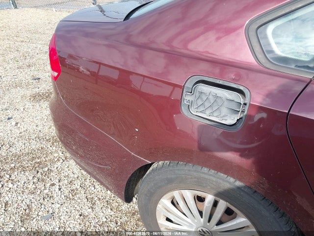 2014 Volkswagen Passat 2.5l S მანქანა იყიდება აუქციონზე, vin: 1VWAP7A31EC025042, აუქციონის ნომერი: 45362970