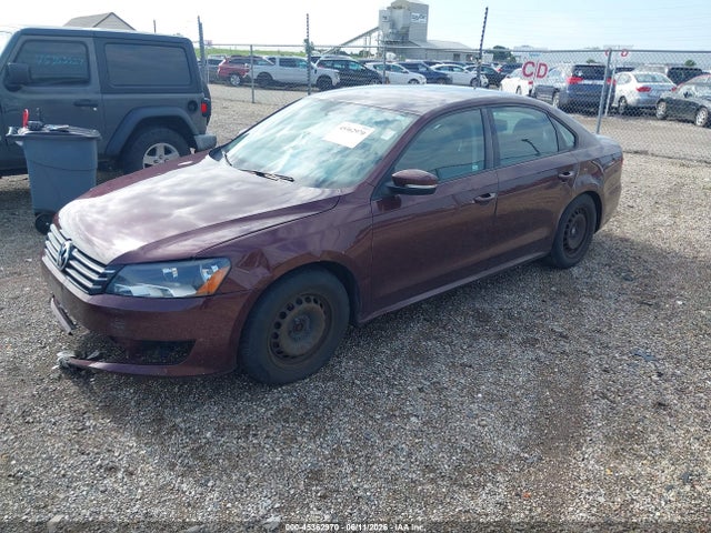 2014 Volkswagen Passat 2.5l S მანქანა იყიდება აუქციონზე, vin: 1VWAP7A31EC025042, აუქციონის ნომერი: 45362970