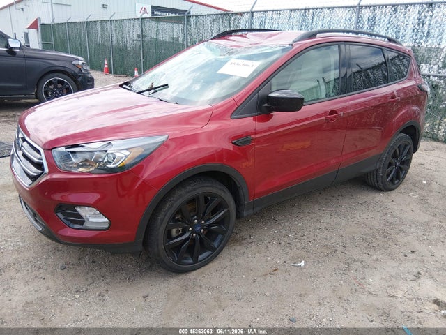 1FMCU9HD1JUD35688 Ford ESCAPE SEL