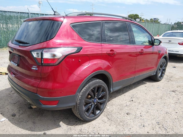 1FMCU9HD1JUD35688 Ford ESCAPE SEL