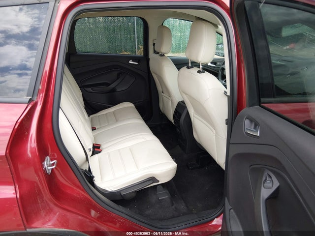 1FMCU9HD1JUD35688 Ford ESCAPE SEL