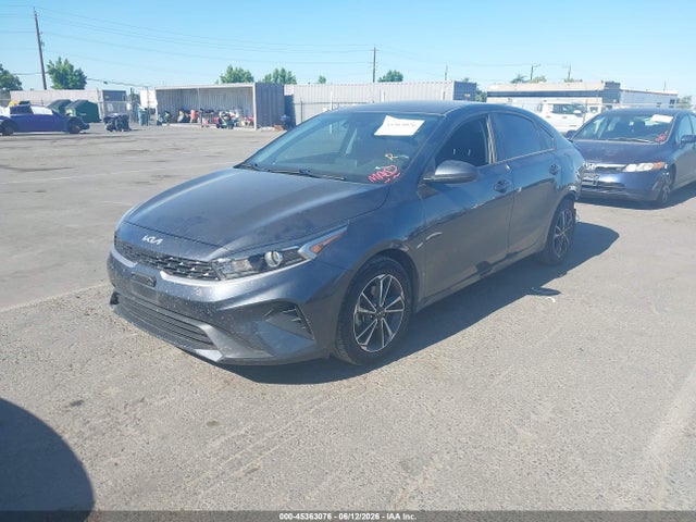 KIA Forte Lxs 2022 3KPF24AD1NE477967 Image 2