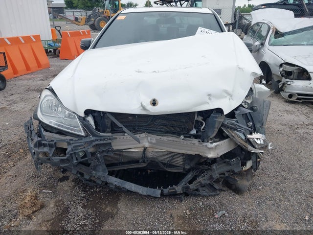 Продаж на аукціоні авто 2013 Mercedes-benz C 250 Sport, vin: WDDGF4HBXDA763644, номер лоту: 45363084