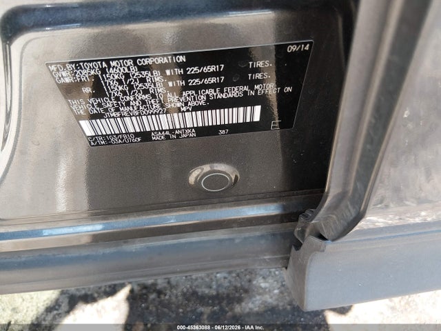JTMBFREV8FD099927 Toyota RAV4 LE