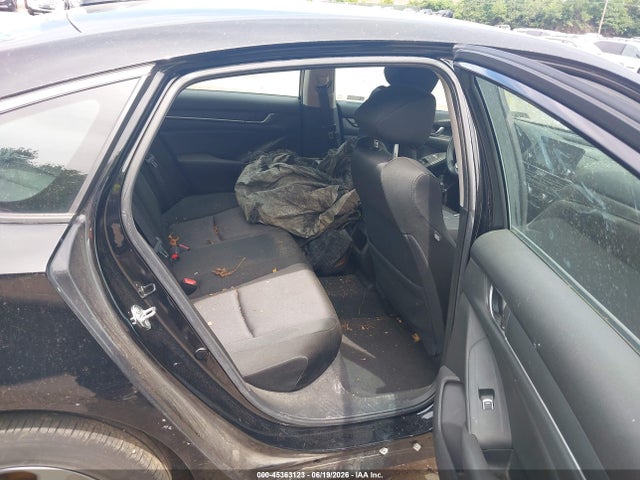 1HGCV1F17KA015968 Honda ACCORD LX