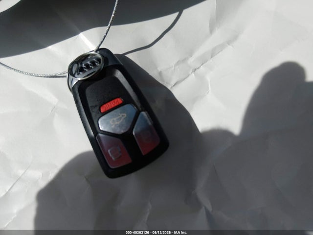 45363126 :رقم المزاد ، WAUFNAF40HN069424 vin ، 2017 Audi A4 Prestige مزاد بيع
