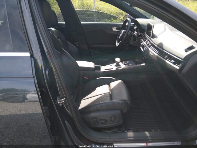 45363126 :رقم المزاد ، WAUFNAF40HN069424 vin ، 2017 Audi A4 Prestige مزاد بيع