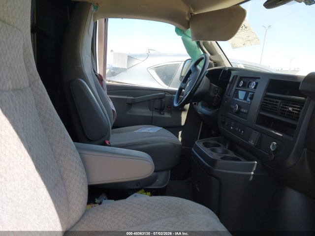 45363130 :رقم المزاد ، 1GCZGGFP4N1165437 vin ، 2022 Chevrolet Express Cargo Rwd 3500 Regular Wheelbase Wt مزاد بيع