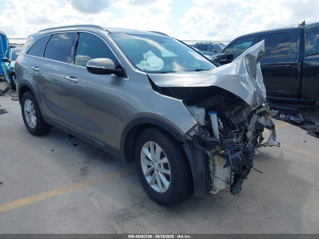 45363186 :رقم المزاد ، 5XYPG4A52GG037177 vin ، 2016 Kia Sorento 3.3l Lx مزاد بيع