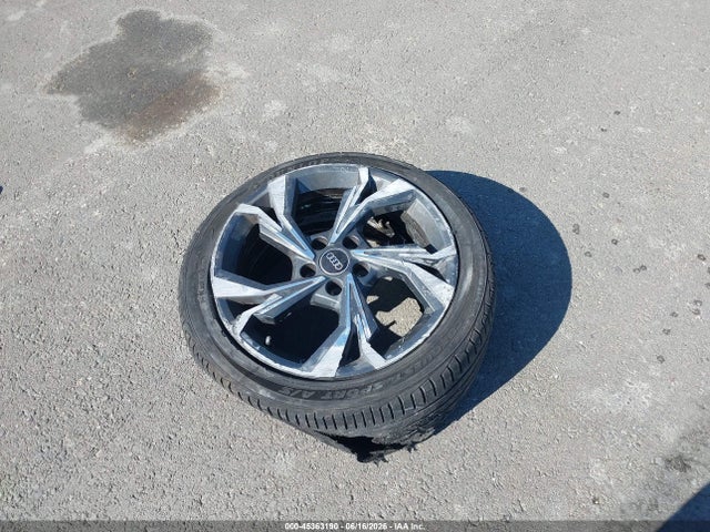 45363190 :رقم المزاد ، WAUHUDGY6PA071988 vin ، 2023 Audi A3 Premium Plus 40 Tfsi Quattro S Tronic مزاد بيع