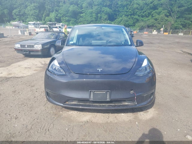 Продаж на аукціоні авто 2024 Tesla Model Y Long Range Dual Motor All-wheel Drive, vin: 7SAYGDEE4RA274441, номер лоту: 45363197