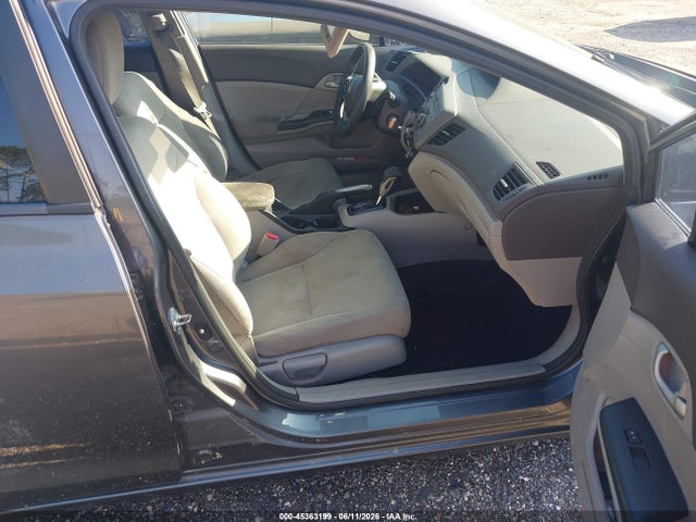 Продаж на аукціоні авто 2012 Honda Civic Lx, vin: 19XFB2F55CE017584, номер лоту: 45363199