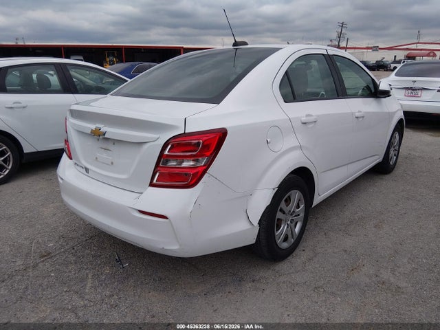 Chevrolet Sonic Ls Auto 2017 1G1JB5SH7H4174983 Image 4