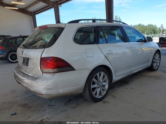 3VWPL7AJ2EM625023 Volkswagen Jetta Sportwagen 2.0l Tdi