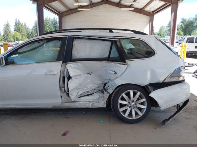 3VWPL7AJ2EM625023 Volkswagen Jetta Sportwagen 2.0l Tdi