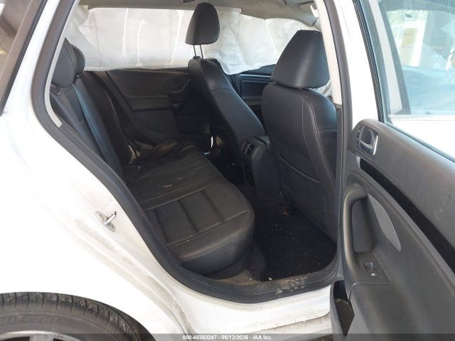 3VWPL7AJ2EM625023 Volkswagen Jetta Sportwagen 2.0l Tdi