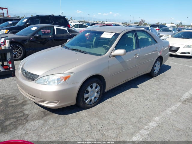 2004 Toyota Camry Le მანქანა იყიდება აუქციონზე, vin: 4T1BE32KX4U347386, აუქციონის ნომერი: 45363264