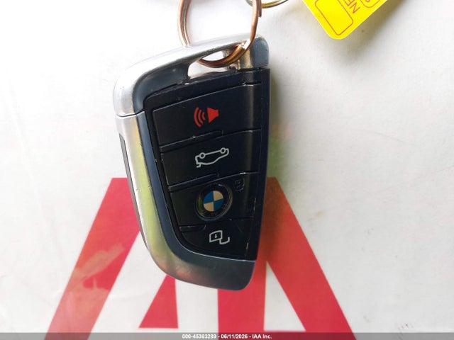 45363289 :رقم المزاد ، 3MW5R1J00L8B39522 vin ، 2020 Bmw 330i مزاد بيع
