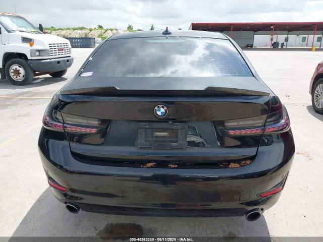 45363289 :رقم المزاد ، 3MW5R1J00L8B39522 vin ، 2020 Bmw 330i مزاد بيع