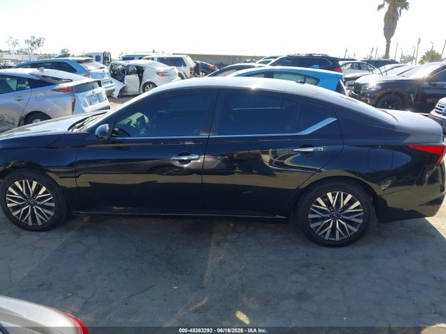 1N4BL4DV9PN389947 Nissan Altima Sv Fwd