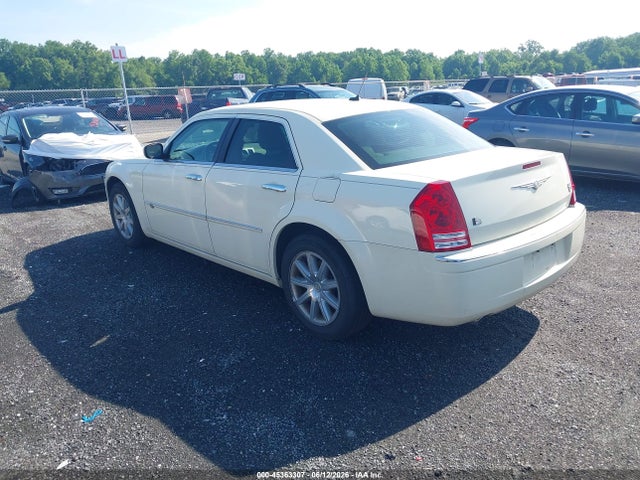 Продаж на аукціоні авто 2008 Chrysler 300c Hemi, vin: 2C3KA63HX8H131944, номер лоту: 45363307