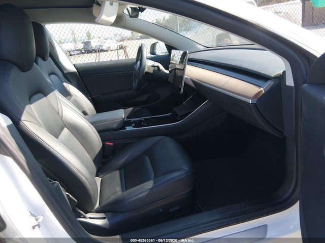 2019 Tesla Model 3 Long Range/mid Range/standard Range/standard Range Plus მანქანა იყიდება აუქციონზე, vin: 5YJ3E1EA6KF326668, აუქციონის ნომერი: 45363361