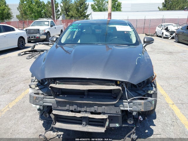 Ford Fusion Energi Titanium 2017 3FA6P0SUXHR354180 Image 13