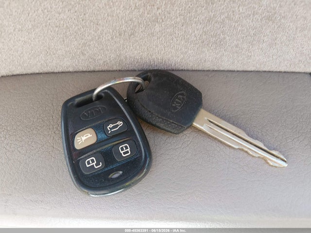 Aukcja sprzedaży 2005 Kia Sorento Ex/lx, vin: KNDJD733455342682, numer aukcji: 45363391