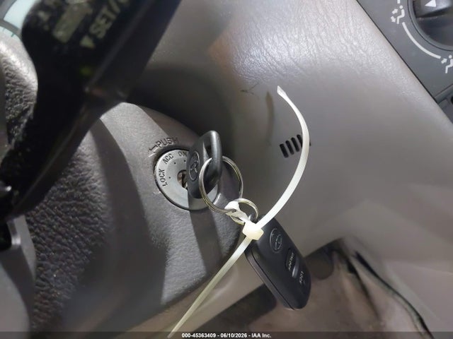45363409 :رقم المزاد ، 2T1BR38E04C216863 vin ، 2004 Toyota Corolla Le مزاد بيع