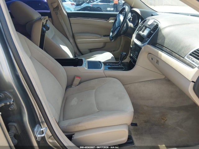 45363507 :رقم المزاد ، 2C3CCAAGXCH104666 vin ، 2012 Chrysler 300 مزاد بيع