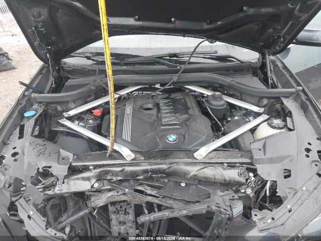 45363574 :رقم المزاد ، 5UXCR4C02N9K33613 vin ، 2022 Bmw X5 Sdrive40i مزاد بيع