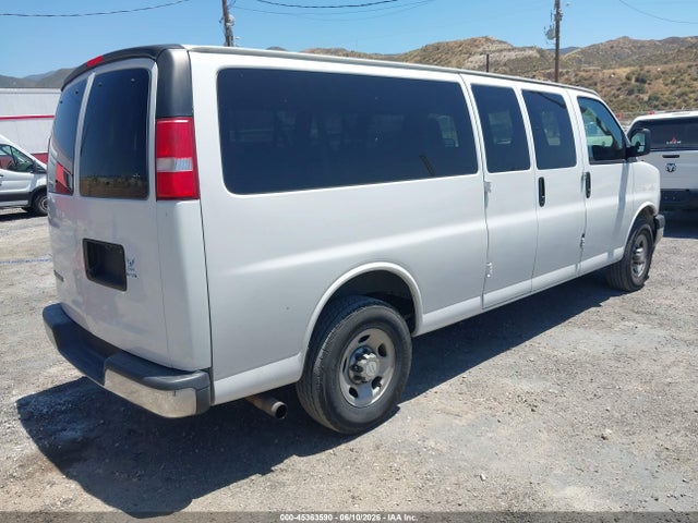 Chevrolet Express 3500 Lt 2017 1GAZGPFF8H1305512 Image 4