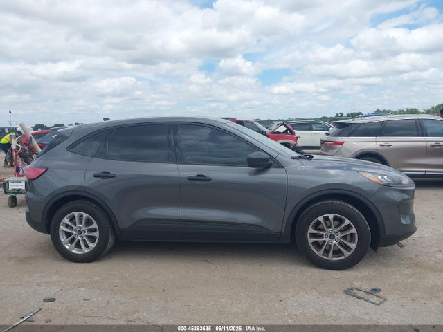 2022 Ford Escape S მანქანა იყიდება აუქციონზე, vin: 1FMCU0F64NUB15385, აუქციონის ნომერი: 45363635