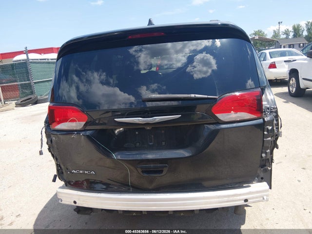 45363656 :رقم المزاد ، 2C4RC1BG6HR803587 vin ، 2017 Chrysler Pacifica Touring-l مزاد بيع