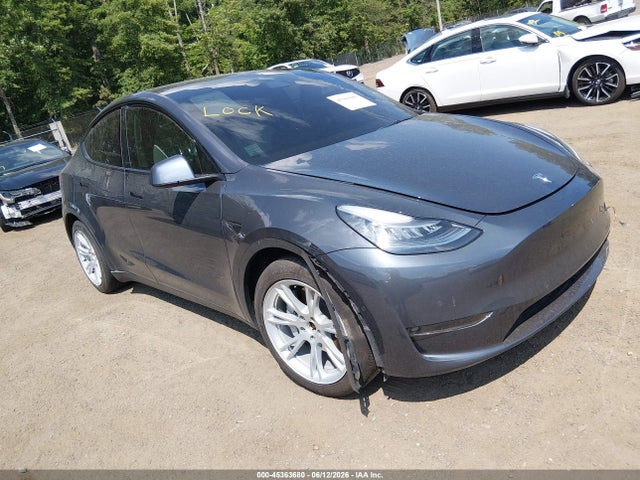 Продажа на аукционе авто 2021 Tesla Model Y Long Range Dual Motor All-wheel Drive, vin: 5YJYGAEE1MF130983, номер лота: 45363680