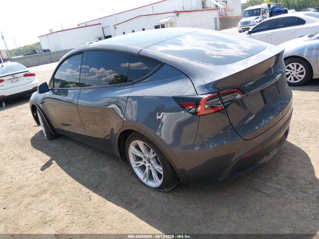 2021 Tesla Model Y Long Range Dual Motor All-wheel Drive მანქანა იყიდება აუქციონზე, vin: 5YJYGAEE1MF130983, აუქციონის ნომერი: 45363680