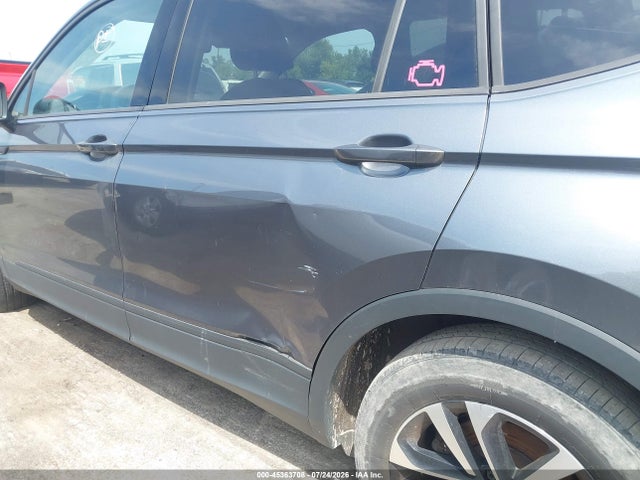 45363708 :رقم المزاد ، 3VV1B7AX6NM012405 vin ، 2022 Volkswagen Tiguan 2.0t S مزاد بيع