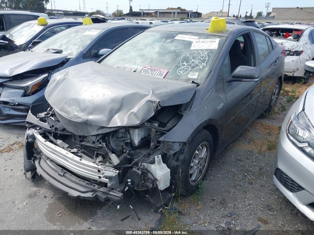 Toyota Prius Prime Le 2021 JTDKAMFP3M3182153 Image 2
