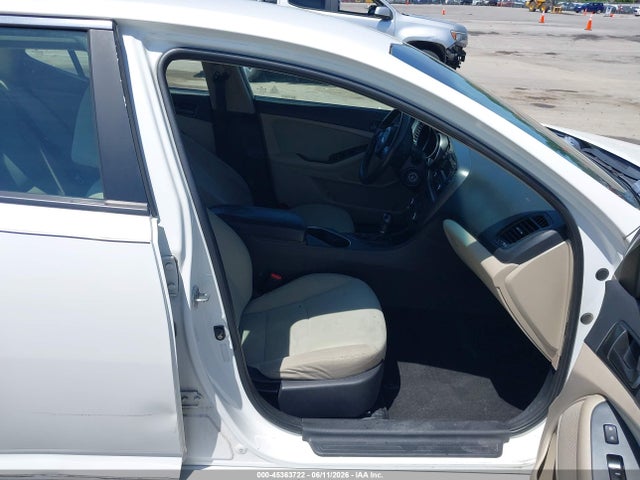 KNAGM4A79E5484246 KIA Optima Lx