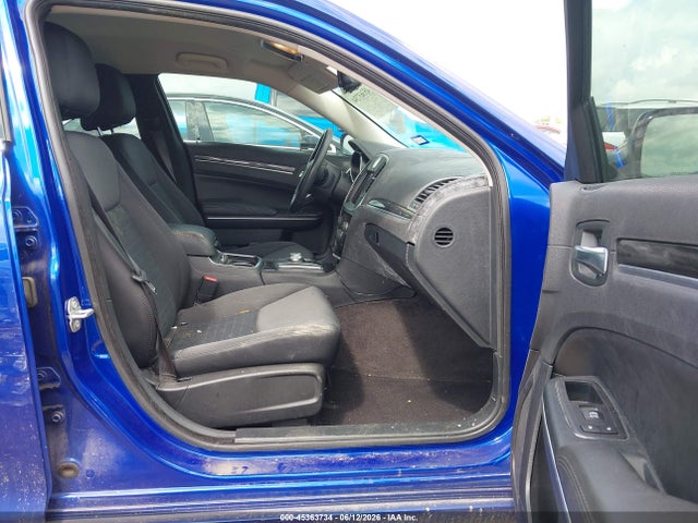 2018 Chrysler 300 Touring მანქანა იყიდება აუქციონზე, vin: 2C3CCAAG3JH264367, აუქციონის ნომერი: 45363734