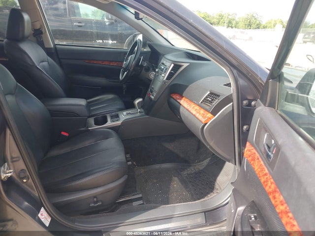 Продажа на аукционе авто 2011 Subaru Outback 2.5i Limited, vin: 4S4BRBJC4B3381917, номер лота: 45363821