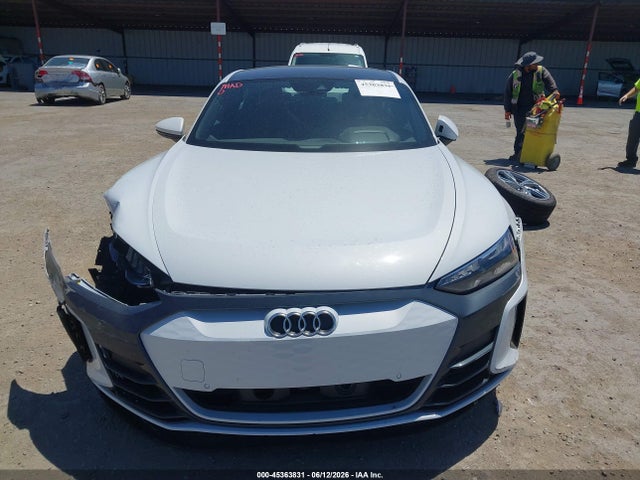 Продажа на аукционе авто 2024 Audi E-tron Gt Premium Plus Quattro, vin: WAUFJBFW4R7004763, номер лота: 45363831