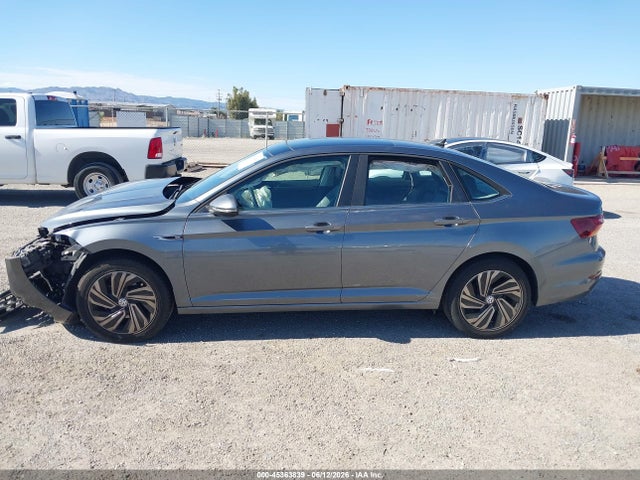 45363839 :رقم المزاد ، 3VWG57BU5KM061415 vin ، 2019 Volkswagen Jetta 1.4t Sel Premium مزاد بيع