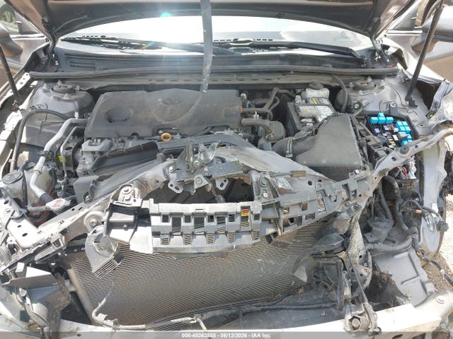 45363858 :رقم المزاد ، 4T1C11AK1LU963756 vin ، 2020 Toyota Camry Le مزاد بيع