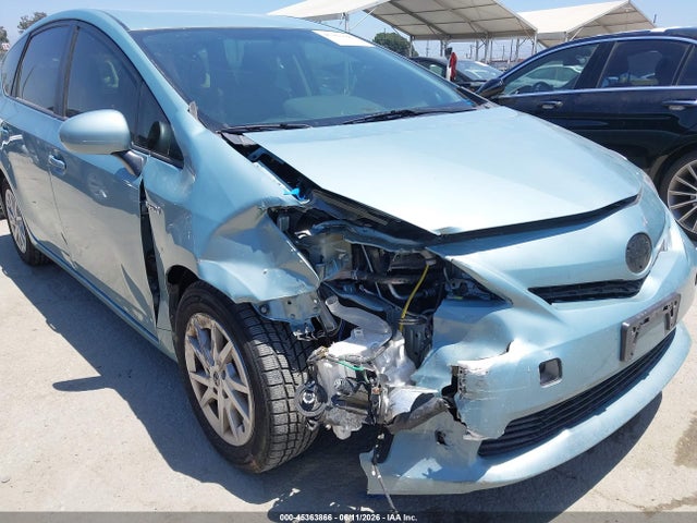 Toyota Prius V Three 2014 JTDZN3EU6EJ014802 Image 6