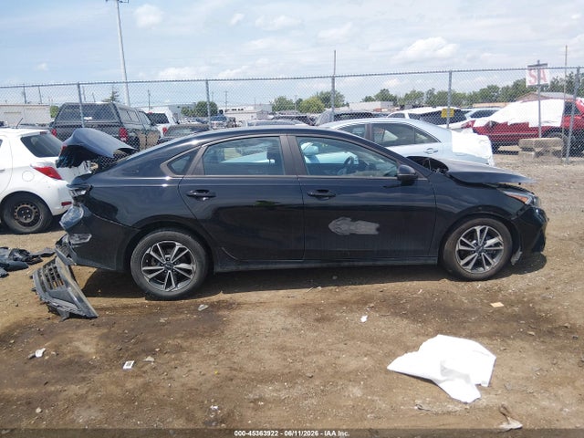 Aukcja sprzedaży 2023 Kia Forte Lxs, vin: 3KPF24AD9PE686263, numer aukcji: 45363922