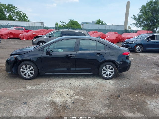 Toyota COROLLA LE 2026 5YFB4MDE8TP447809 Image 13