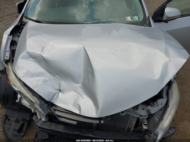 2T1BURHE8EC011438 Toyota COROLLA LE